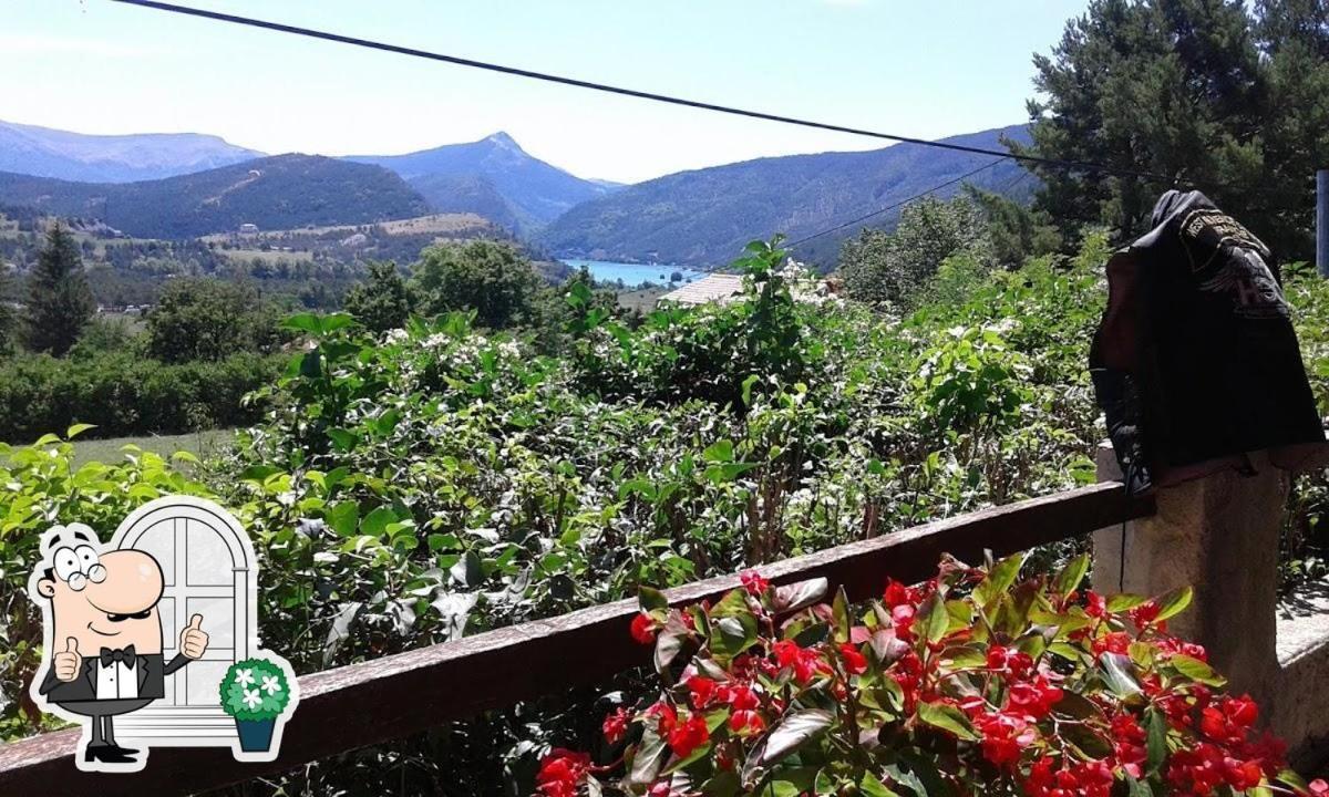 Les Sources De Manon Hotel Saint-André-les-Alpes Eksteriør billede