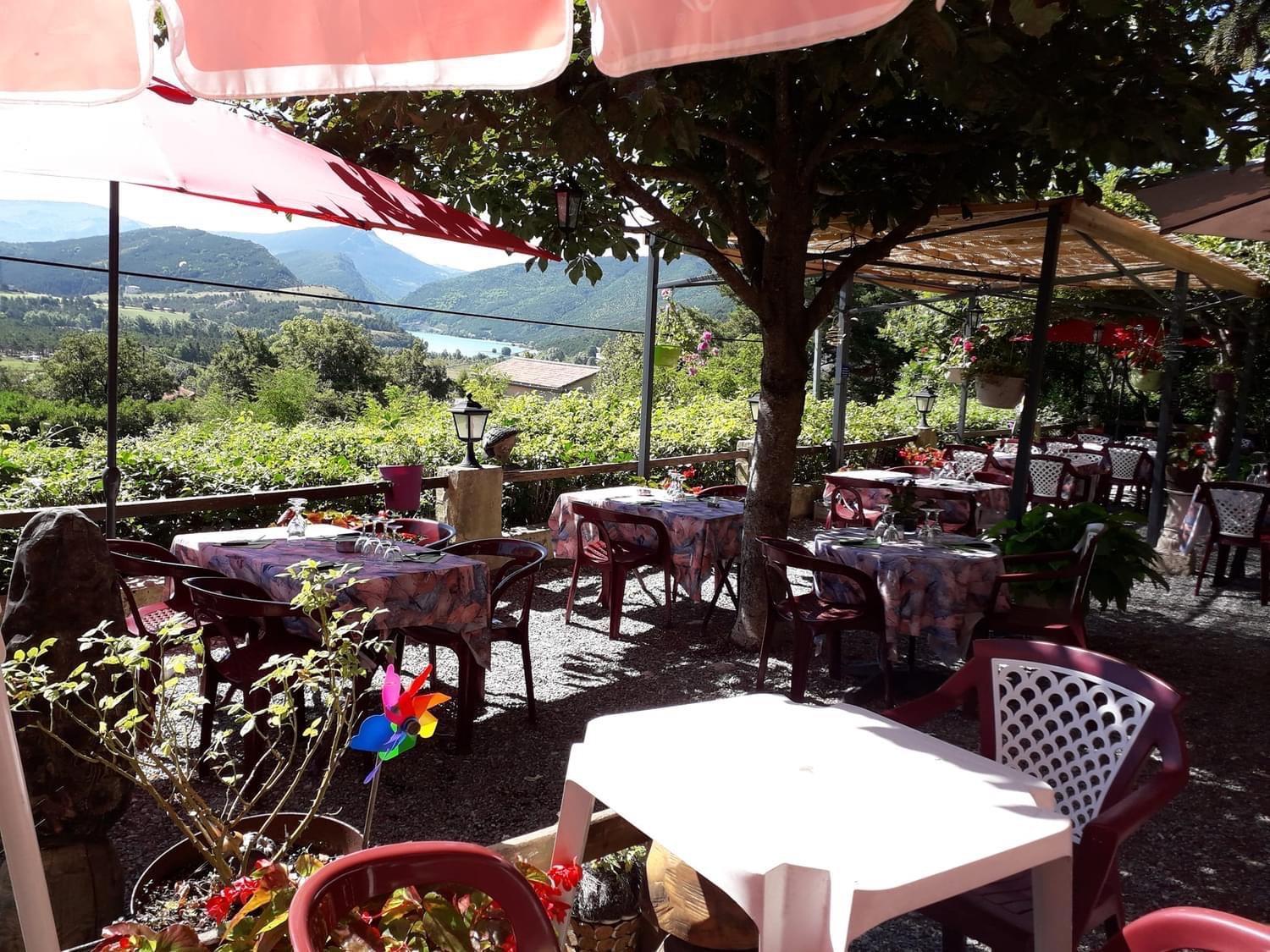 Les Sources De Manon Hotel Saint-André-les-Alpes Eksteriør billede